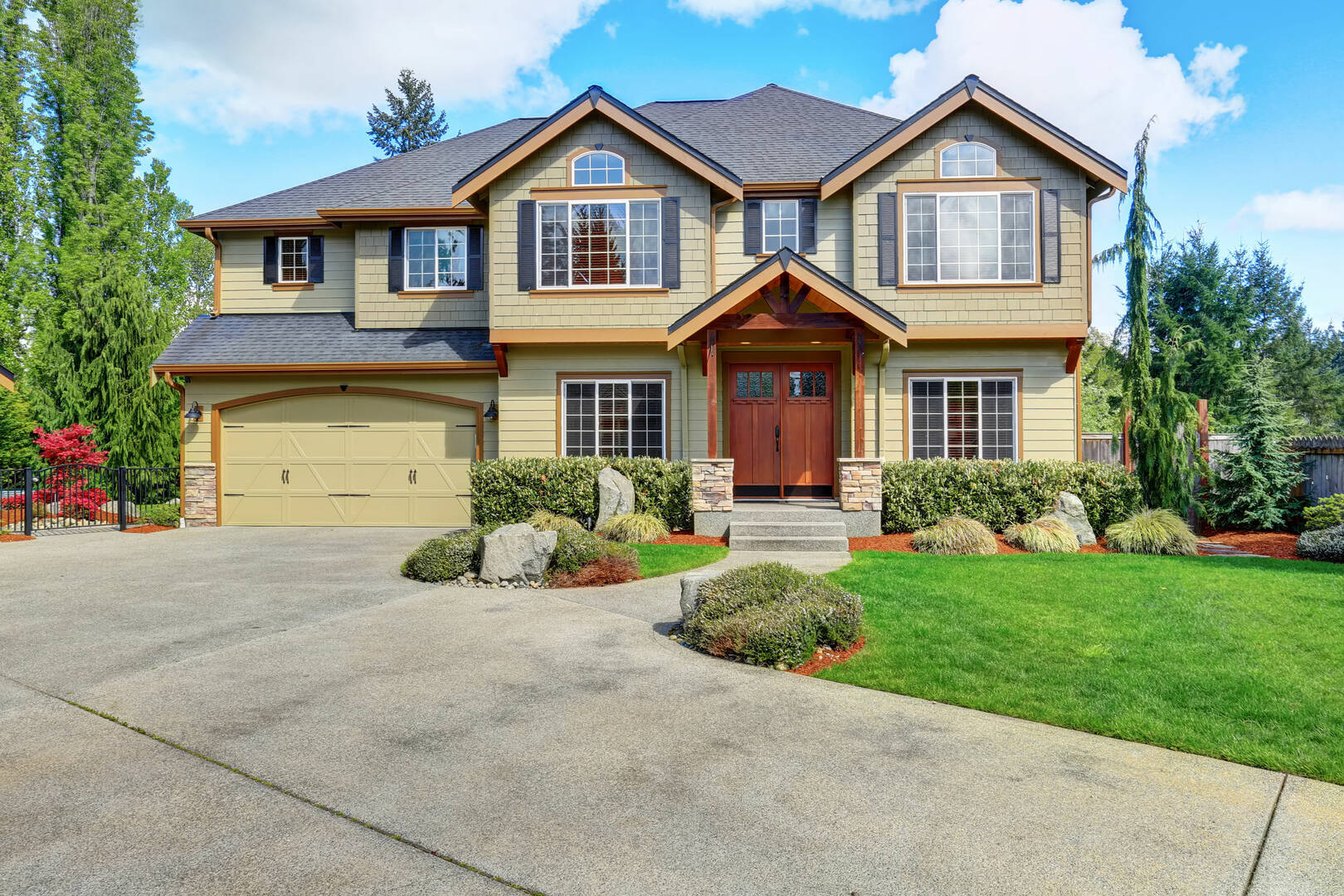 Monte Buys Houses